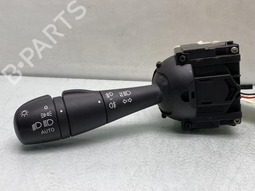 Used Switch RENAULT CLIO IV Grandtour (KH_) 1.5 dCi 90 (KHN3, KHN4) (90 hp) 30887460