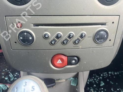 Fuse box RENAULT CLIO III (BR0/1, CR0/1) 1.5 dCi (BR17, CR17) | BP23769368E1  - Image 21