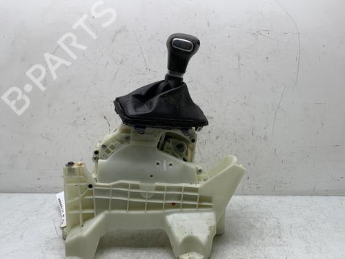 Used Gear lever KIA SPORTAGE IV (QL, QLE) 1.7 CRDi (141 hp) 20022224