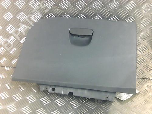 Used Glove box SEAT IBIZA IV (6J5, 6P1) 1.2 TDI (75 hp) 20031953