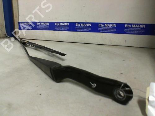Used Front windshield wiper arm PEUGEOT 206 Hatchback (2A/C) 1.9 D (69 hp) 20020480