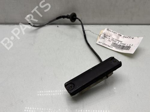 Used Switch TOYOTA COROLLA Verso (ZER_, ZZE12_, R1_) 2.2 D-4D (AUR10_, AUR10R) (136 hp) 24377383