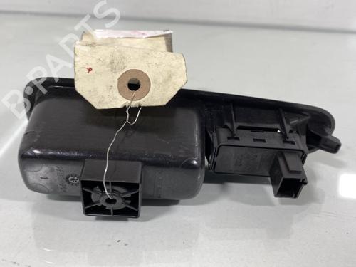 Used Right rear window switch PEUGEOT 5008 (0U_, 0E_) 2.0 HDi 150 / BlueHDi 150 (150 hp) 20030571