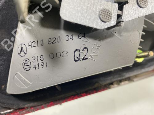 Right taillight MERCEDES-BENZ E-CLASS (W210) E 220 CDI (210.006) | BP29428984C35 