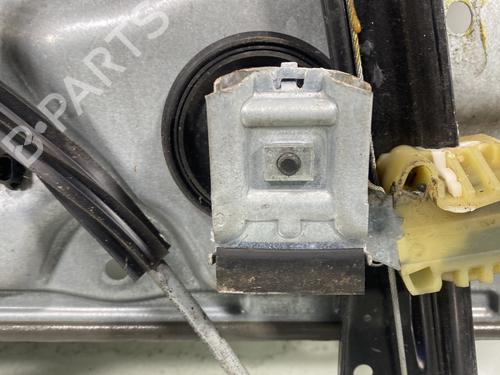 Front right window mechanism VW POLO IV (9N_, 9A_) 1.4 TDI | BP31712452C23