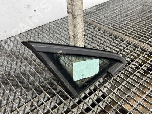 Szyba trójkątna przednia prawa VW GOLF VII (5G1, BQ1, BE1, BE2) 1.6 TDI | BP30080161C112