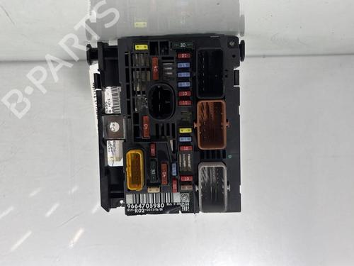 Zekeringkast PEUGEOT 407 (6D_) 1.6 HDi 110 (6D9HZC, 6D9HYC) | BP29841972E1