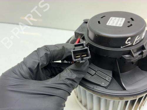 Used Heater blower motor Heater blower motor RENAULT LAGUNA II (BG0/1_) 1.9 dCi (BG13) (125 hp) 40439140 40439140