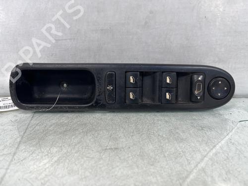 Left front window switch PEUGEOT 307 Break (3E) 2.0 HDI 110 | BP37279667I27 - Image 2