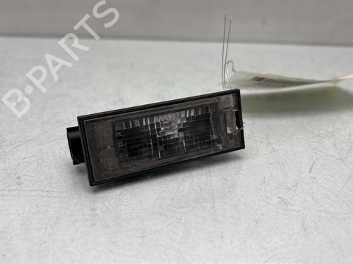 Nummerpladelys Nummerpladelys RENAULT CLIO IV (BH_) 1.5 dCi 90 (90 hp) 33238447 33238447