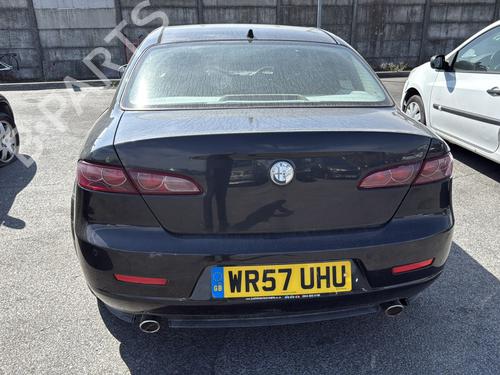 Right headlight ALFA ROMEO 159 (939_) 2.4 JTDM (939AXD12, 939AXD1B) | BP29485866C29  - Image 16