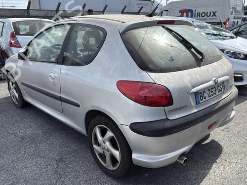 Rear right quarter glass PEUGEOT 206 Hatchback (2A/C) 1.6 16V | BP28282594C92 