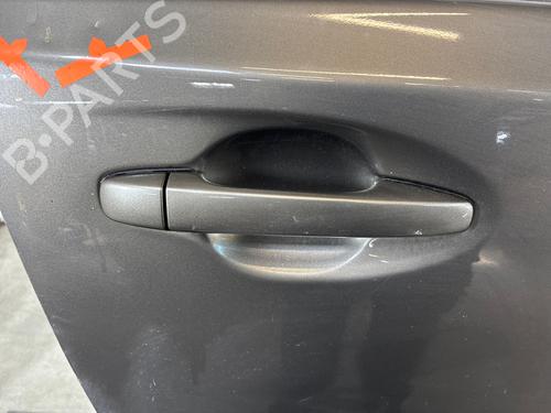Used Right front door Right front door 38598478 38598478