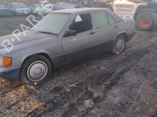 Left front indicator MERCEDES-BENZ 190 (W201) E 1.8 (201.018) | BP19978396C32 