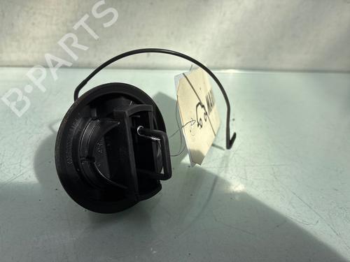 Used Fuel cap Fuel cap 38597967 38597967