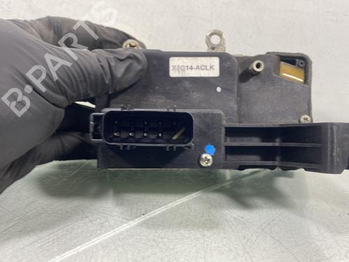 Zamek drzwi przednich prawych FORD FIESTA V (JH_, JD_) 1.4 TDCi | BP30910346C97