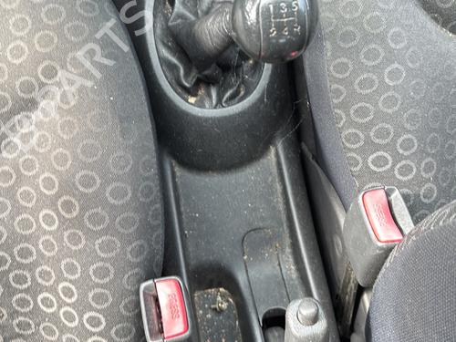 Left front window switch TOYOTA YARIS (_P1_) 1.4 D-4D (NLP10_, NLP10R) | BP30791577I27 - Image 24