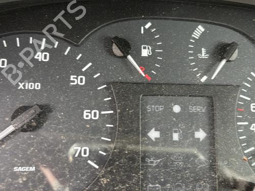 Left headlight RENAULT SCÉNIC I MPV (JA0/1_, FA0_) 1.6 (JA00, JA16, JA15, JA19, JA1V, JA2B, JA2C, JA0B,... | BP28281873C28 