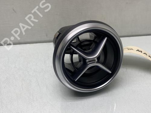 Used Air vent MERCEDES-BENZ A-CLASS (W176) A 180 CDI / d (176.012) (109 hp) 29597442