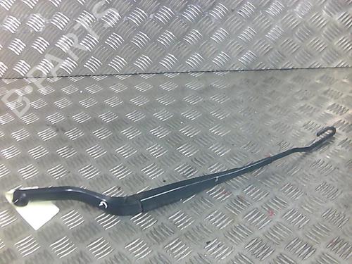 Used Front windshield wiper arm OPEL VECTRA C GTS (Z02) 1.9 CDTI (F68) (120 hp) 20032309