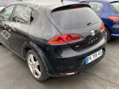 Left front window switch SEAT LEON (1P1) 1.9 TDI | BP23766352I27 