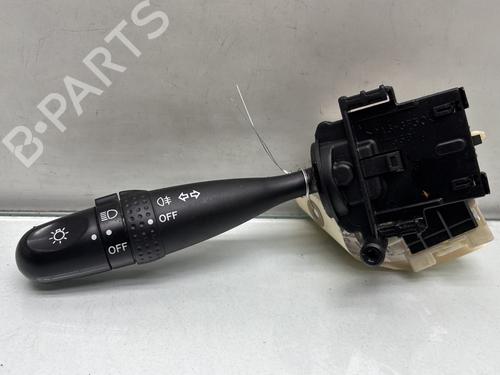 Commutateur TOYOTA YARIS (_P1_) 1.0 (SCP10_, SCP10R) (65 hp) 27355897