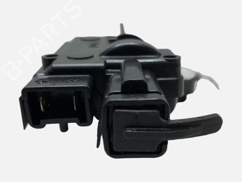 Used Fuel door actuator Fuel door actuator RENAULT CLIO IV (BH_) 1.2 16V (73 hp) 40533538 40533538