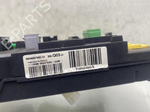 Used Fuse box Fuse box PEUGEOT 308 II (LB_, LP_, LW_, LH_, L3_) 2.0 BlueHDi 150 (150 hp) 19959941 19959941