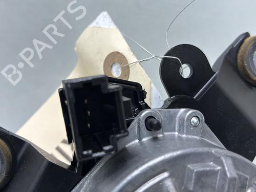 Used Rear wiper motor Rear wiper motor RENAULT CAPTUR I (J5_, H5_) 1.2 TCe 120 (118 hp) 33830882 33830882