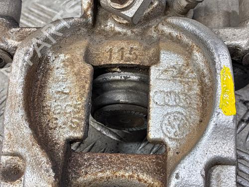 Used Left rear brake caliper Left rear brake caliper 37648572 37648572