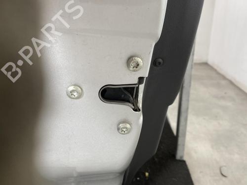 Used Left front door OPEL ZAFIRA / ZAFIRA FAMILY B (A05) 1.9 CDTI (M75) (100 hp) 21959262