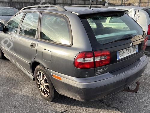 Brugte VOLVO V40 Estate (645) 1.9 DI 4953401
