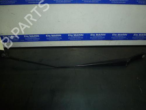 Used Front windshield wiper arm VW GOLF V (1K1) [2003-2010]  19987674