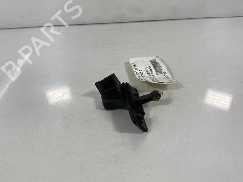 Used Front right interior door handle Front right interior door handle RENAULT SUPER 5 (B/C40_) 1.1 (48 hp) 19955510 19955510