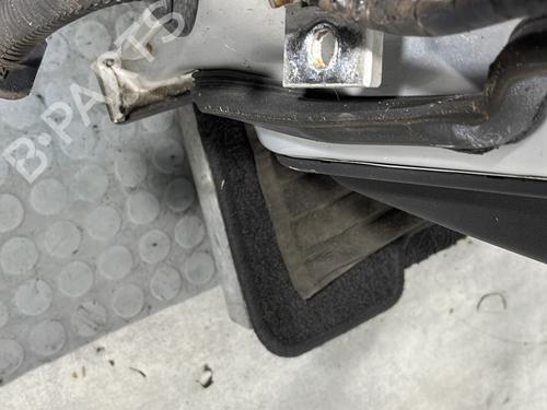 Dør højre bagtil Dør højre bagtil SAAB 9-5 (YS3E) 1.9 TiD (150 hp) 24548979 24548979