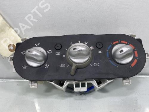 Climate control RENAULT TWINGO II (CN0_) 1.5 dCi (CN0E) | BP19986389I5 - Image 2