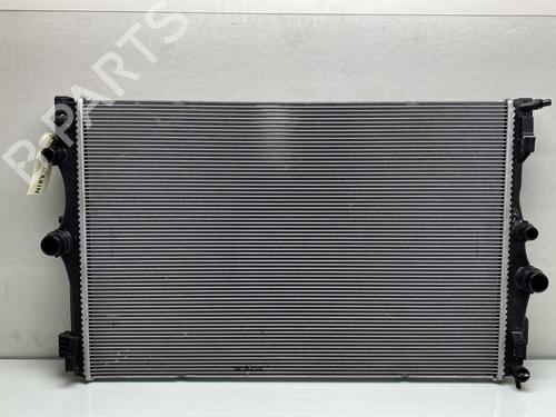 Used Water radiator MERCEDES-BENZ B-CLASS Sports Tourer (W247) B 180 (247.084) (136 hp) 26212470