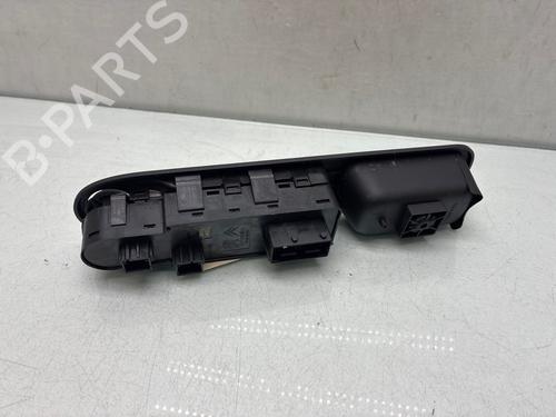 left-front-window-switch-citroen-c3-picasso-sh_-2008-38651161 main image