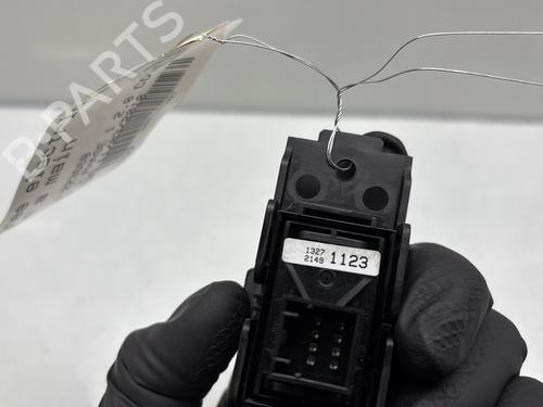 Used Switch Switch OPEL INSIGNIA A (G09) 2.0 CDTI (68) (131 hp) 31887168 31887168