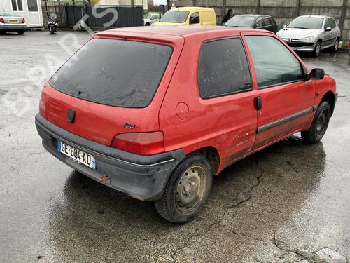 Right taillight PEUGEOT 106 II (1A_, 1C_) 1.0 i | BP22373739C35 