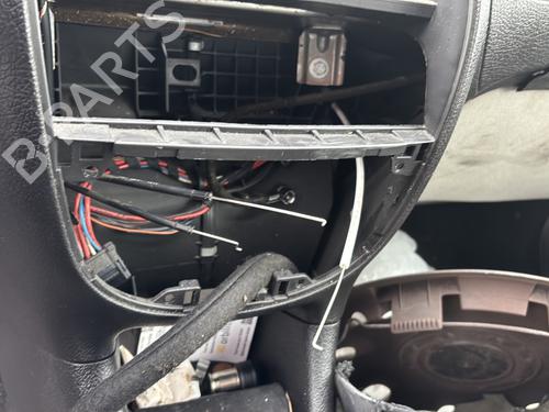 Steering column stalk PEUGEOT 206 Hatchback (2A/C) 1.1 i | BP32495828I23