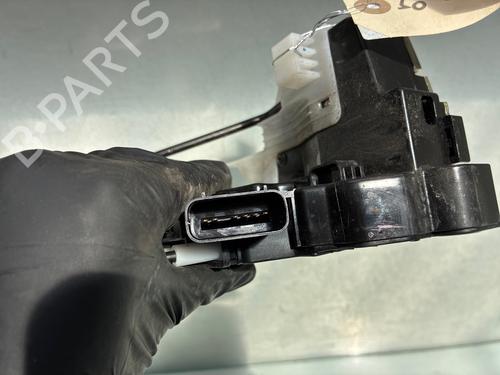 front-left-lock-hyundai-i20-ii-gb-ib-2014-2015-2016-2017-2018-2019-2020-2021-34530527 main image