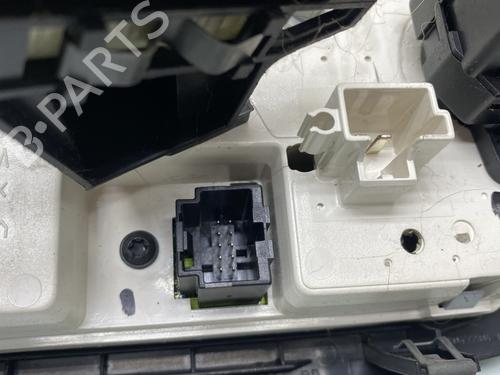 Used Climate control Climate control 30791694 30791694