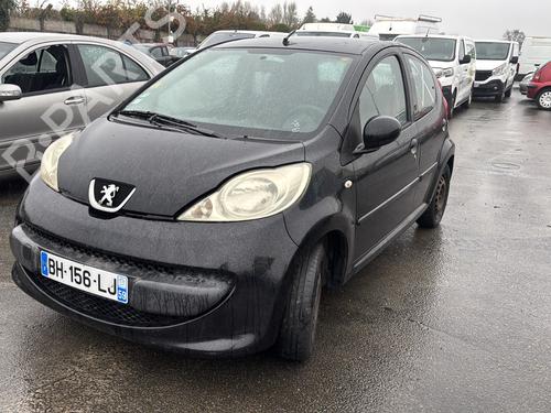 Brugte PEUGEOT 107 (PM_, PN_) 1.4 HDi (54 hp) 4355309