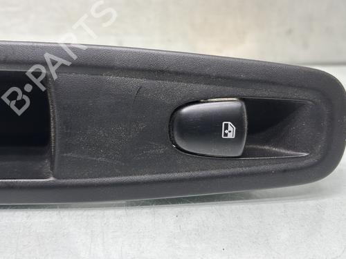 Left rear window switch RENAULT KADJAR (HA_, HL_) 1.5 dCi 110 (HLA3) | BP29574651I29 