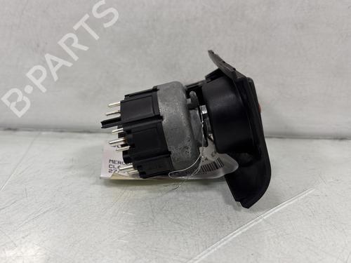 Headlight switch MERCEDES-BENZ C-CLASS (W202) C 240 (202.026) | BP29939391I24