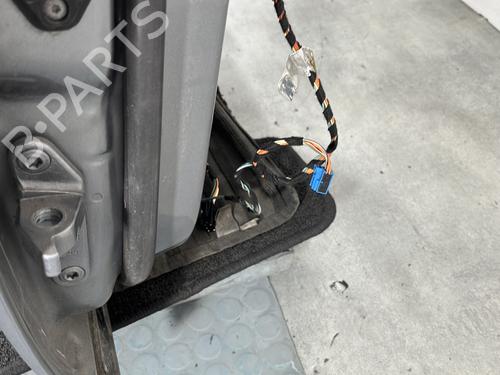 Right rear door MERCEDES-BENZ M-CLASS (W164) ML 320 CDI 4-matic (164.122) | BP28319583C5