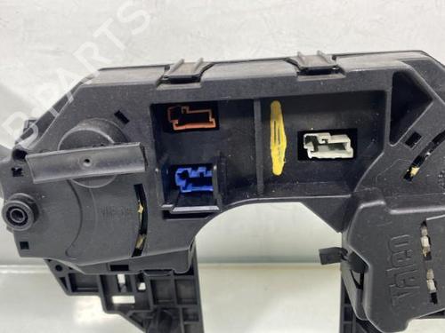 Steering column stalk CITROËN C4 I (LC_)  | BP19984337I23 
