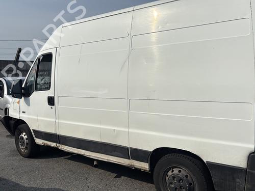 Front right quarter glass PEUGEOT BOXER Van (244) 2.2 HDi | BP30328224C112