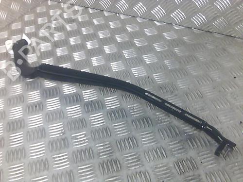 Used Front windshield wiper arm BMW 3 (E90) 320 d (163 hp) 20032529